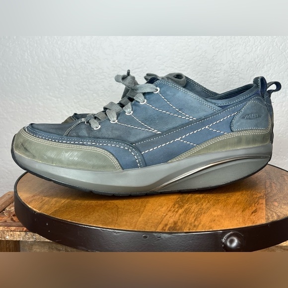 275. MBT Mens Active Walking Shoes 9-9.5/EU43 - Picture 1 of 8